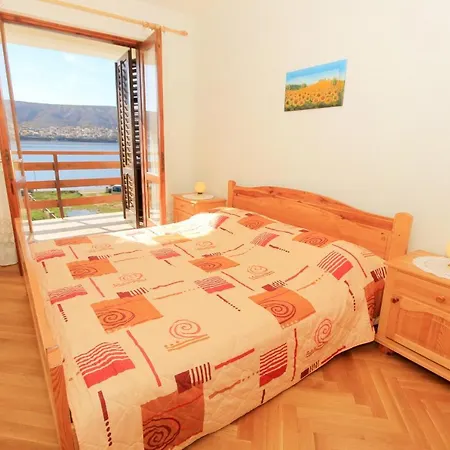 Pag 9355a * Pag Town