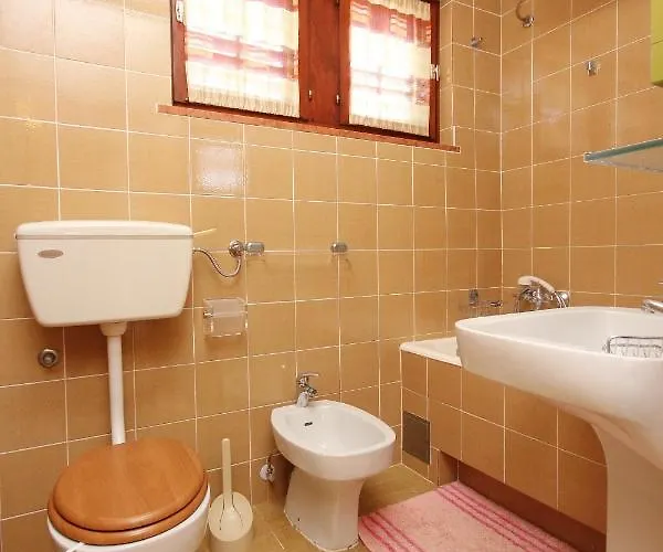 Pag 9355a * Pag Town